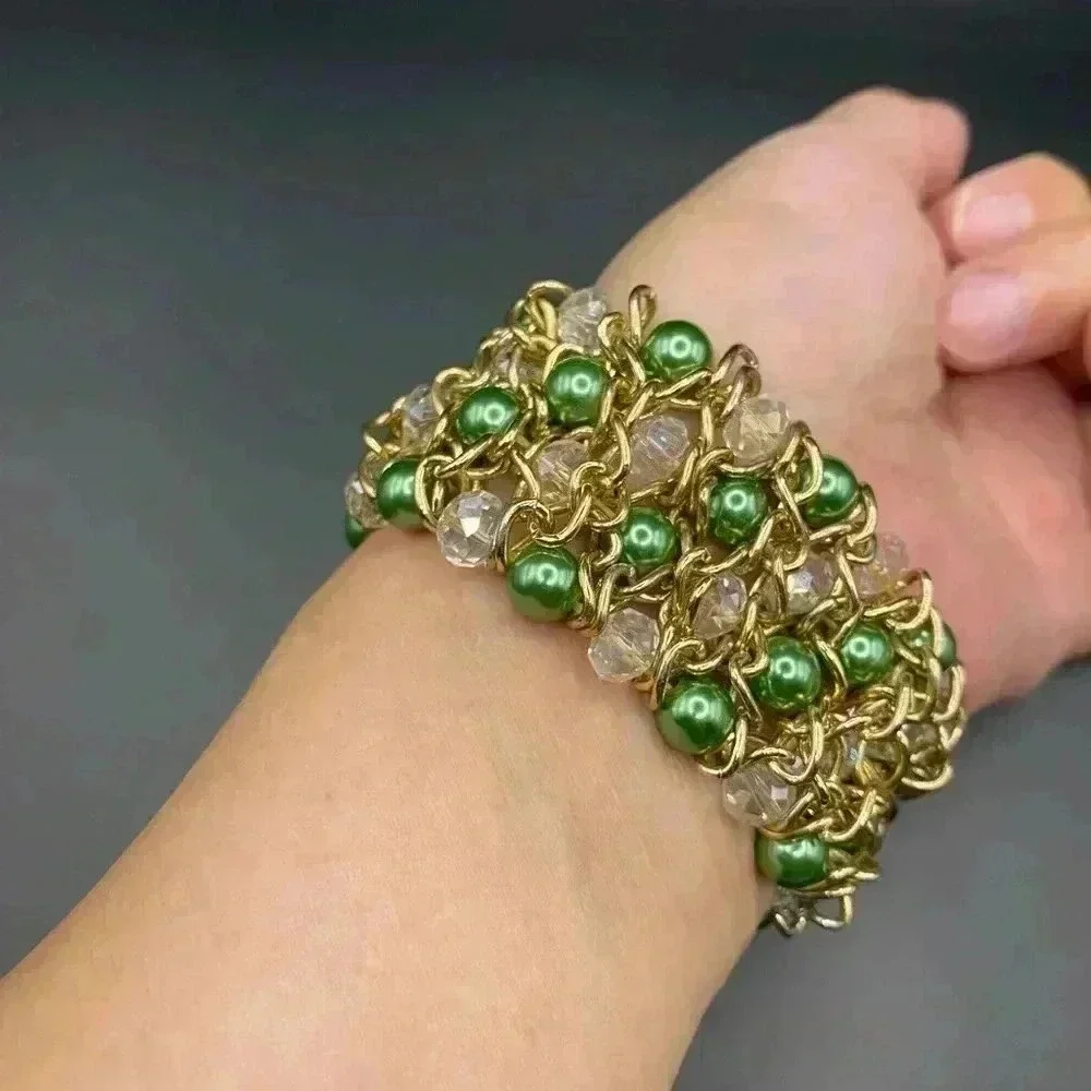 VGT Skyline Collection Gold-tone Emerald Green Crystal Beaded Necklace Bracelet